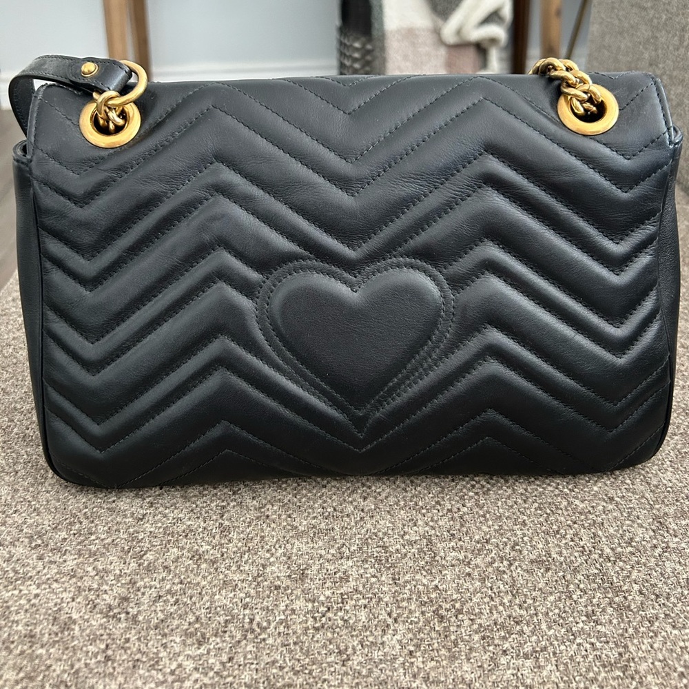 Gucci Marmont Medium Shoulder Bag - Picture 3 of 16